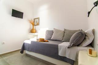 Zisis Pension - Agios Stefanos - 2
