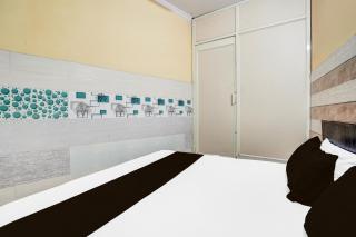 Hotel O Classic - Noida - 1