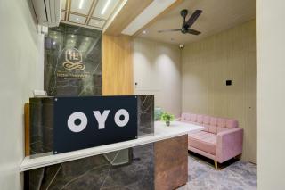Hotel O The Infinity - Rajkot - 0