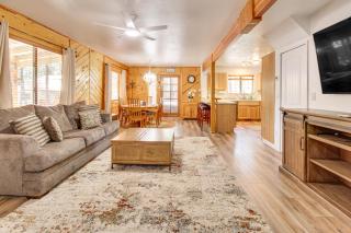 Hike, Fish and Golf Cabin with Fireplace in Pinetop! - Pinetop - 5
