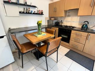 Charming 1-bedroom apartment Southfields, London - Londra - 5