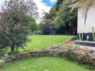 2 Bedroom House Rotorua Fully Fenced & Secure - 6