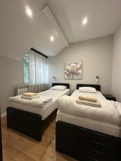 Apartments & Accommodation Stojic - Novi Sad - 9