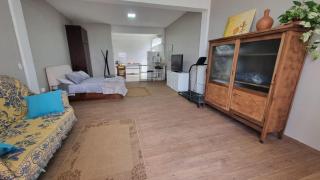 Studio Amplo e Próximo ao Centro de Eventos em Bento Gonçalves - Bento Gonçalves - 9