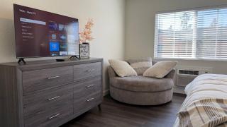 Homestead Village - Two Bedroom Condo Balcony - Sandpoint - 2