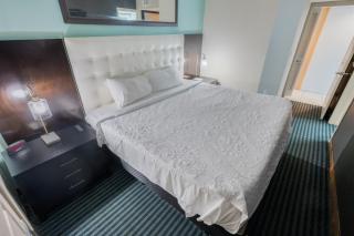 Brand New Oceanfront Honeymoon Suite, Pools, Views - 3