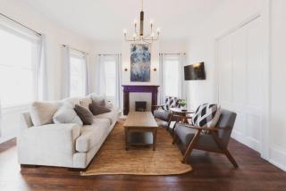3BDR Modern Downtown Gem Walk to Forsyth Park! - Savannah - 0