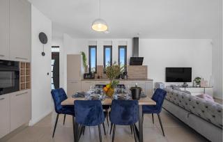 Beautiful Apartment In Jezera With Wifi - Jezera - 7
