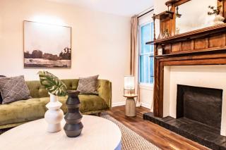 3BDR Classy Mid-Century Ground-Level Forsyth - Savannah - 1