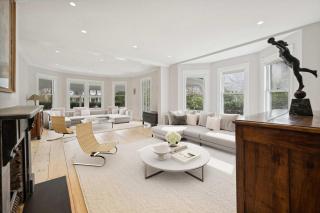 Victorian Traditional in Southampton Village - Southampton - 2