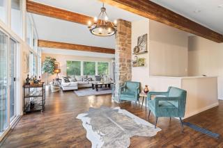 Modern Lodge on 6 acres - 15 mins to Camelback - Cresco - 2