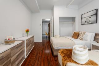 Central 1BDR Apartment on Bishop Central MTL - Montréal - 1
