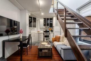 1BDR Mezzanine-Bishop-Vibe Central MTL - Montréal - 9