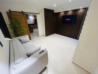 Macondo - Cedro - 2