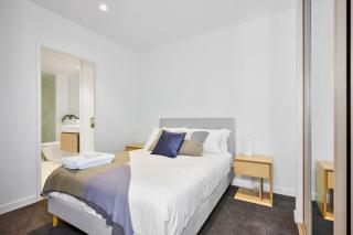 Cozy 1Bedroom Stay with Pool & Gym Access - Melbourne - 9