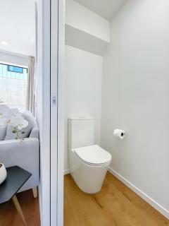 2BR City Townhouse with air con Courtyard and Parking - Auckland - 7