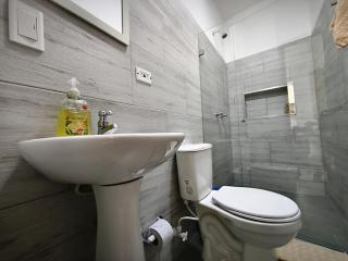 Apartamento nuevo en primer piso - Jardin - 2