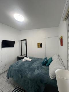 Beachside Hammock Haven - 3BR Centrally located - San Juan - 5