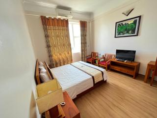 Hữu Nghị Hotel - Quang Tri - 8