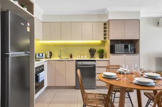 Modern and Central South Bank Apartment! Walk to CBD - Brisbane - 7