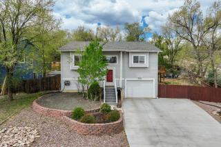 Traveler's Terrace Old Colorado City Fire Pit - 3