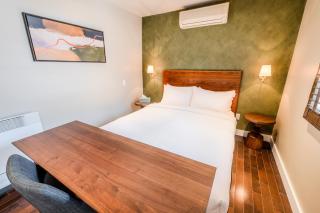 Self Check-In Boutique Hotel - Quartier latin - Room 203 - Montreal - 9