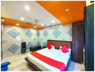 HOTEL# KRISHNA PALACE Near Railway Station -Free Wi-fi and Parking Facilities - A Top Rated Hotel - Lucknow - 5