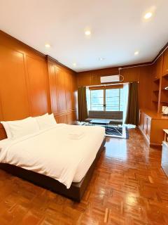 XX Stay On Sukhumvit Soi 11 BTS Nana - 6