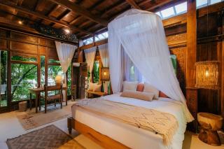 Stunning & Unique 4 Bed Villa, Daily B'fast - Kerobokan - 8