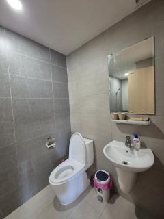Homestay Apartment Bãi Cháy Hạ Long Dragon Castle - Ha Long - 3