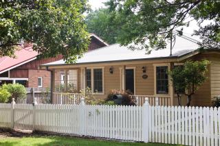 Victoria Rose - Bowral - 0