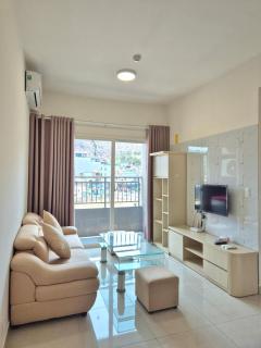 Homestay Apartment Bãi Cháy Hạ Long Dragon Castle - Ha Long - 0
