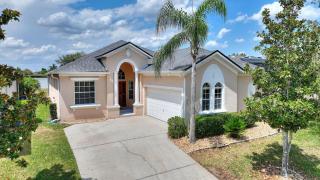 Chic 4BR,Heated Pool,Jacuzzi & Dining Oasis near Disney & Legoland - 7