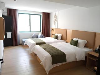 Green Tree Inn Guangxi Wuzhou 2nd Xinxing Road Liangguang Market - Wuzhou - 3