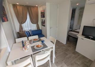Mobile Home on Lago Maggiore - Direct Beach Access - Maccagno Superiore - 2