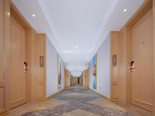 Vienna Hotel Guiyang Yunyan District Government - Guiyang - 9