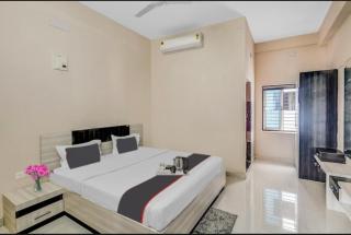 BHUBNESWAR HOTEL # Sri Krishna Bhubaneshwar - Luxury And Spacious Room - Lift Facilities Fully Air Conditioned Hotel -Premium hotel - Bhubaneshwar - 2