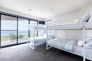house by the sea - Warrnambool - 8