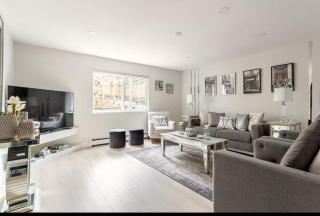 Entire 2 Bedrooms 2 bathrooms private suite in Coquitlam - Coquitlam - 9