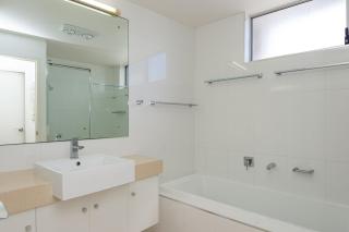 Beach House at The View - Bargara - 6