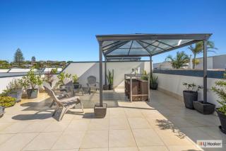 Luxe on the Beach Coastal Elegance with Rooftop - Kingscliff - 7