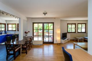 Ferienwohnung mit 123qm für 8 Personen mit sehr großem Garten, einfache Innen-Ausstattung - 7