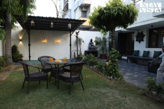 StayVista at House of Palm with Bonfire & Pool - Jaipur - 0