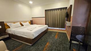 SW Lake Residency - Ooty - 9