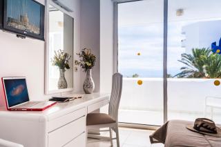 Epsilon Hotel Apartments - Faliraki - 4