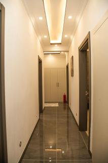 Villa with Private Pool and Jacuzzi 2 - - 3