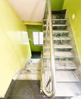 Hotel Meet Lodge near to Mandir Masjid road - Jāmb - 2