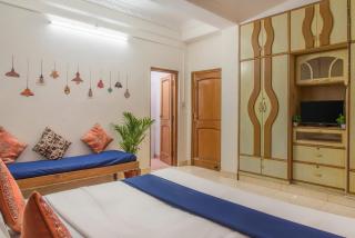 The Party house I Stags Allowed I Party I Enjoy I BBQ I Music I lawn - Kasauli - 8