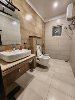'11 loft 03'- Designer 1 Bed luxury apartment - Rawalpindi - 3