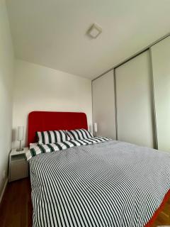 Cozy Central Flat In Sarajevo & Olympic Hall View - Sarajevo - 4